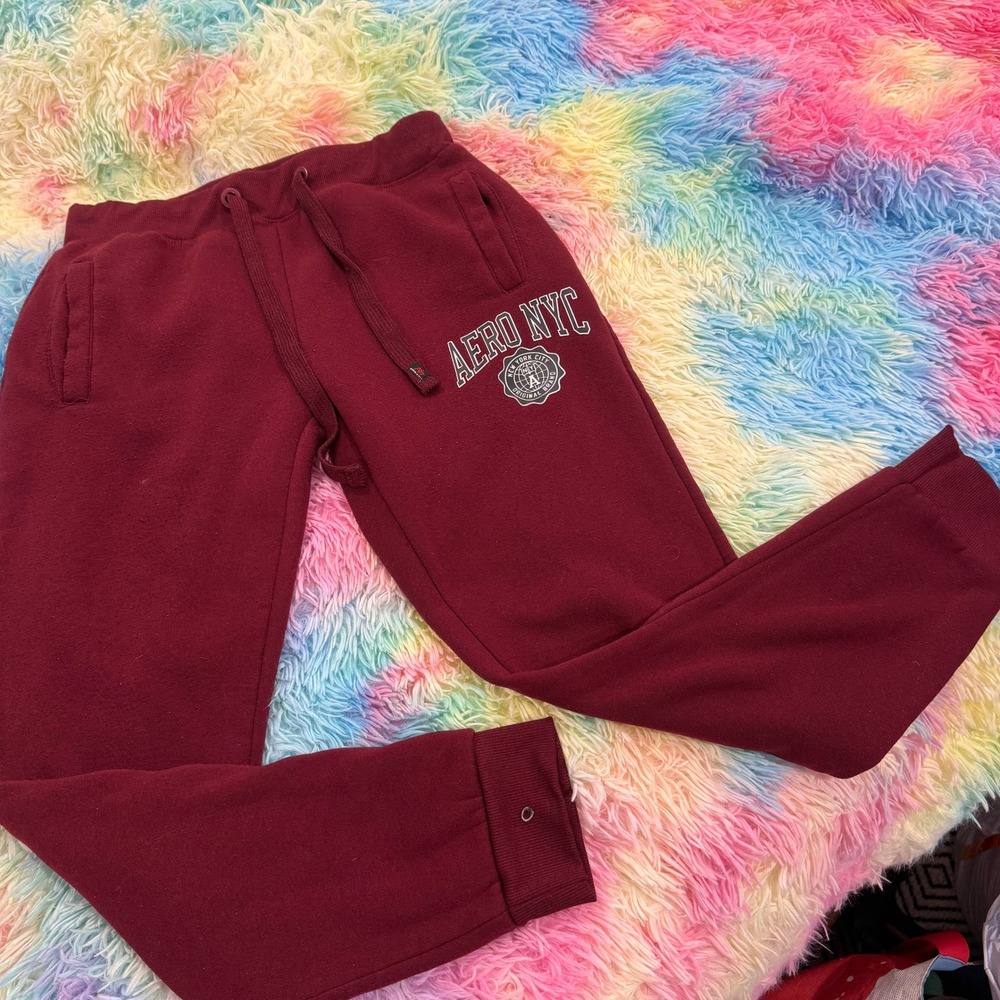 Aeropostale Jogger Sweatpants Womens M Burgundy Aero NYC Graphic Fleece